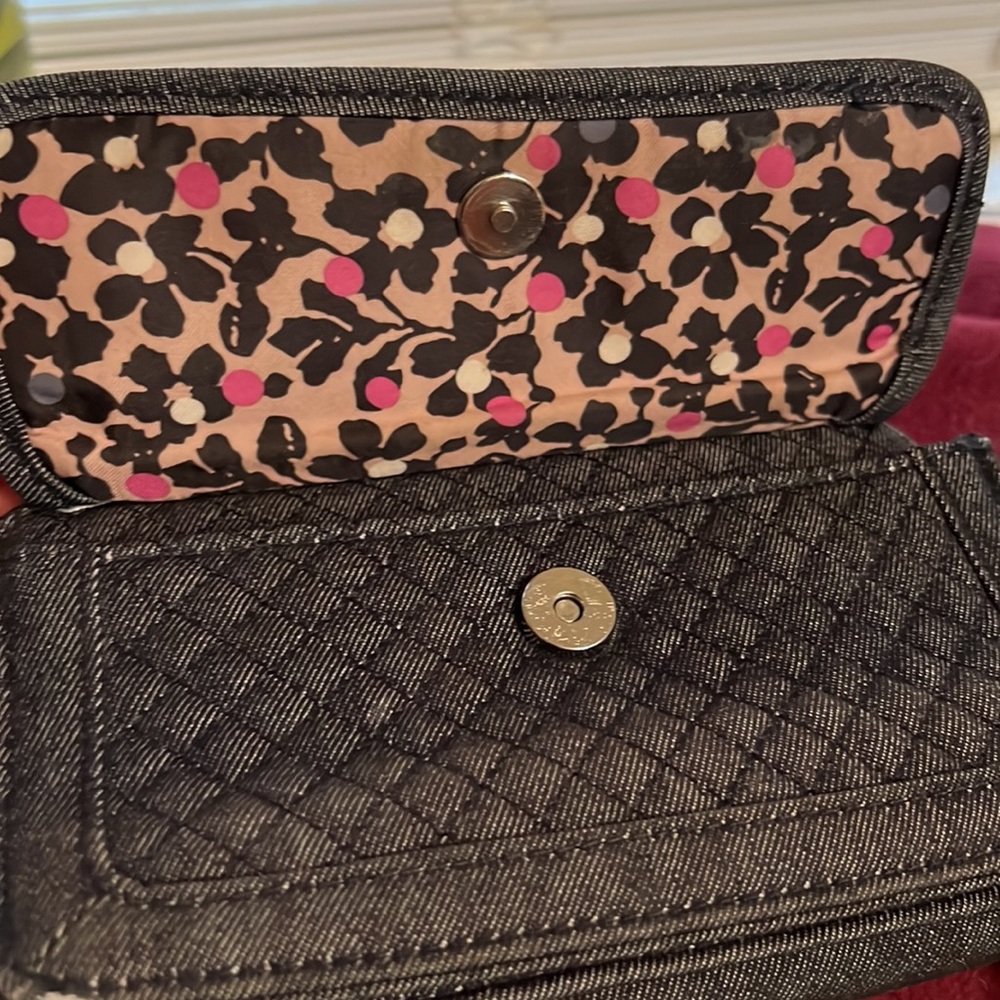 Wallet - Picture 3 of 5